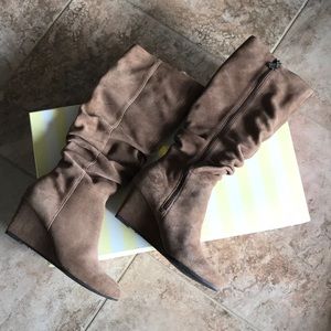 NIB Bettye Muller Karole Tall Scrunch Boots